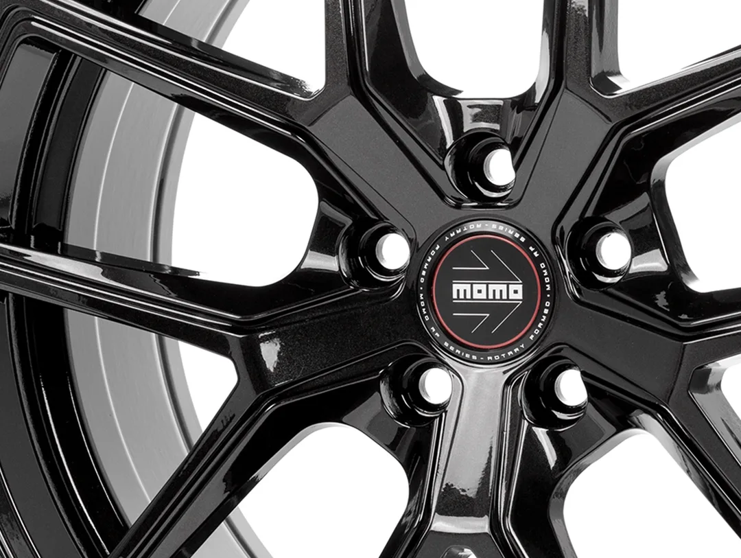 Momo RF01